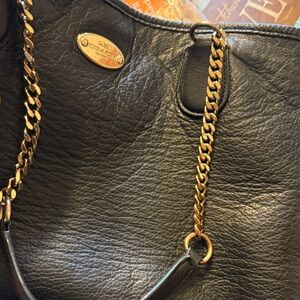 Chic Black Leather Shoulder Bag with Chain Straps